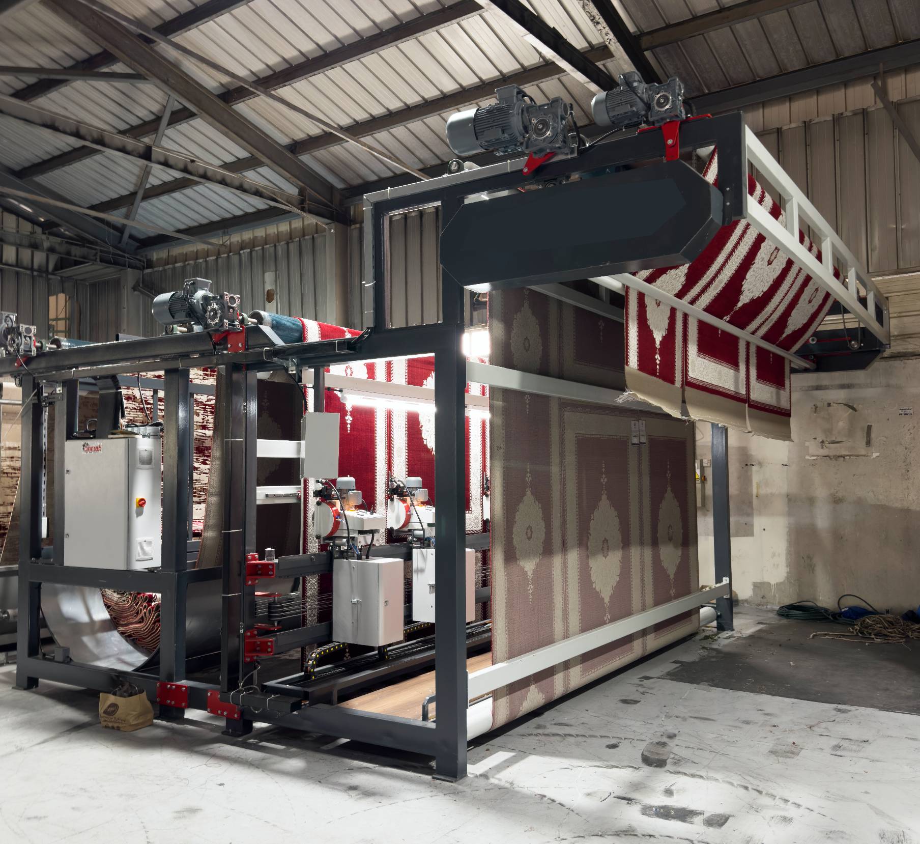 Halı Dik Kesim Makinası Üretim